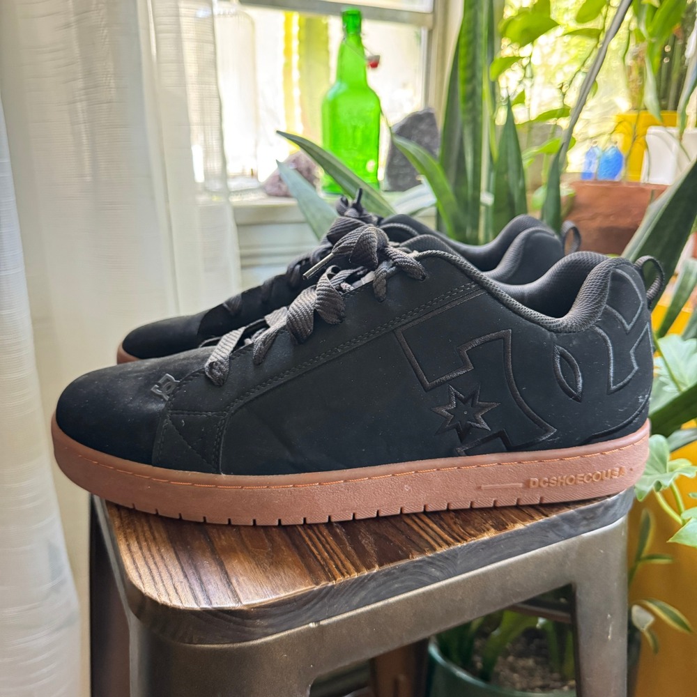 DC Shoes Mens Court Graffik Black Gum Skate Shoes Size 17